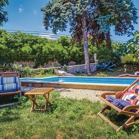Ferienhaus In With Pool, Whirpool, Terrace, Air Conditioning, Wi-fi, Washing Machine 4780-1 Mali Lošinj
