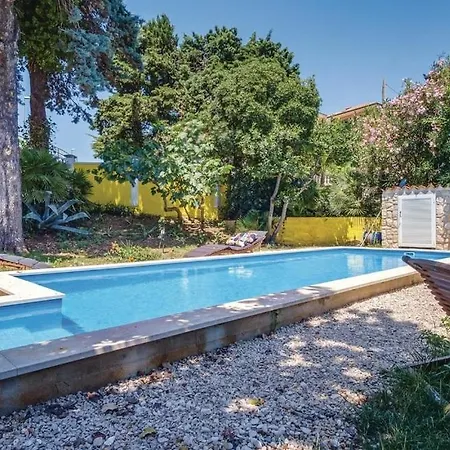 Prázdninový dům In With Pool, Whirpool, Terrace, Air Conditioning, Wi-fi, Washing Machine 4780-1 Mali Lošinj